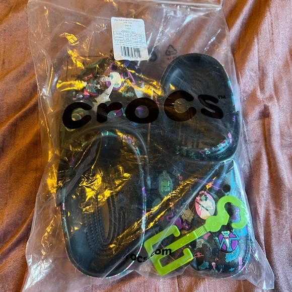 Disney The Haunted Mansion Crocs - Picture 3 of 9